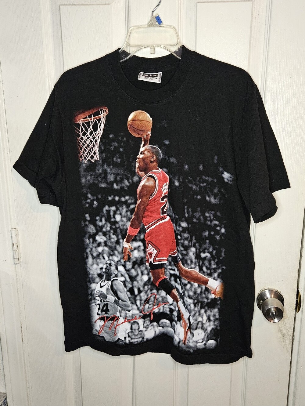 The Roxx Michael Jordan Chicago Bulls Mens Short Sleeve Shirt - Black - Large